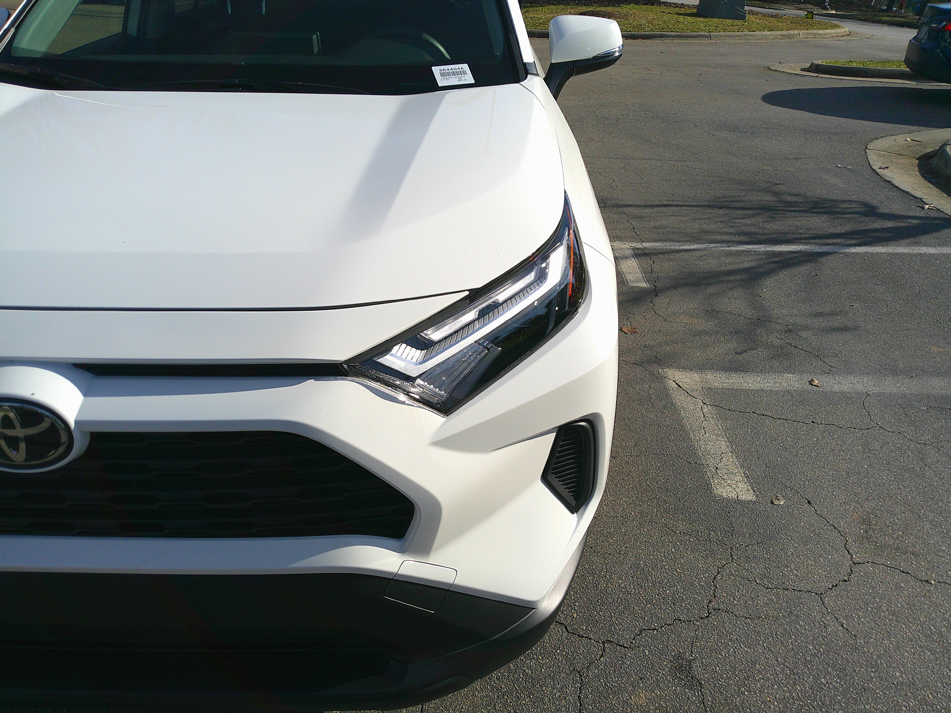 Used 2025 Toyota RAV4 LE image 7