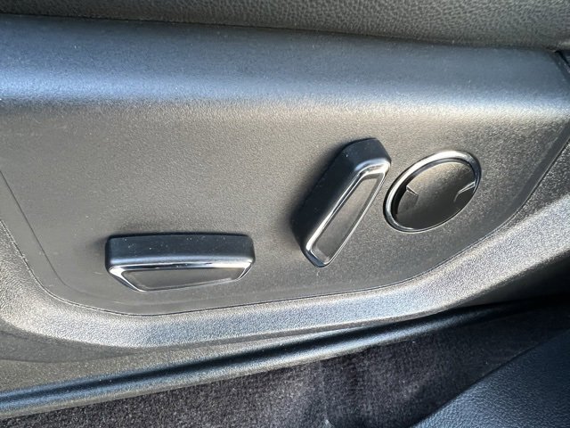 Used 2023 Ford Expedition Max Limited image 19