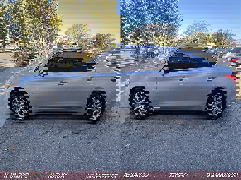Used 2017 INFINITI Q50 3.0t Premium image 6