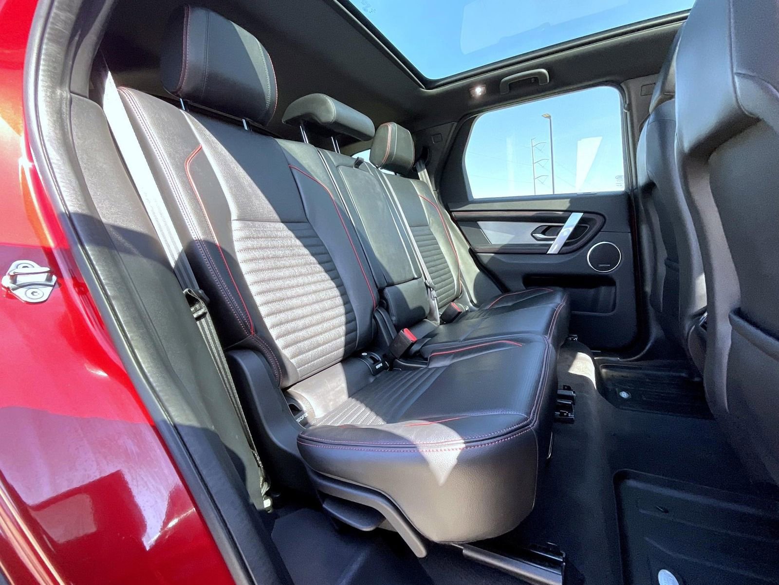 Used 2021 Land Rover Discovery Sport S R-Dynamic AWD/4WD image 20