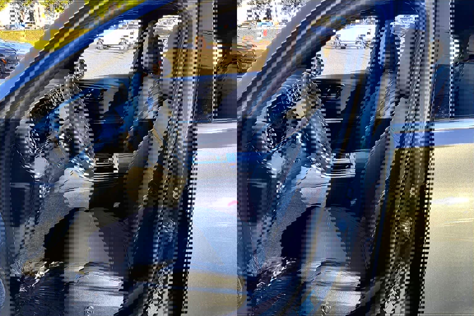 Used 2025 Mercedes-Benz C 300 Sedan image 7