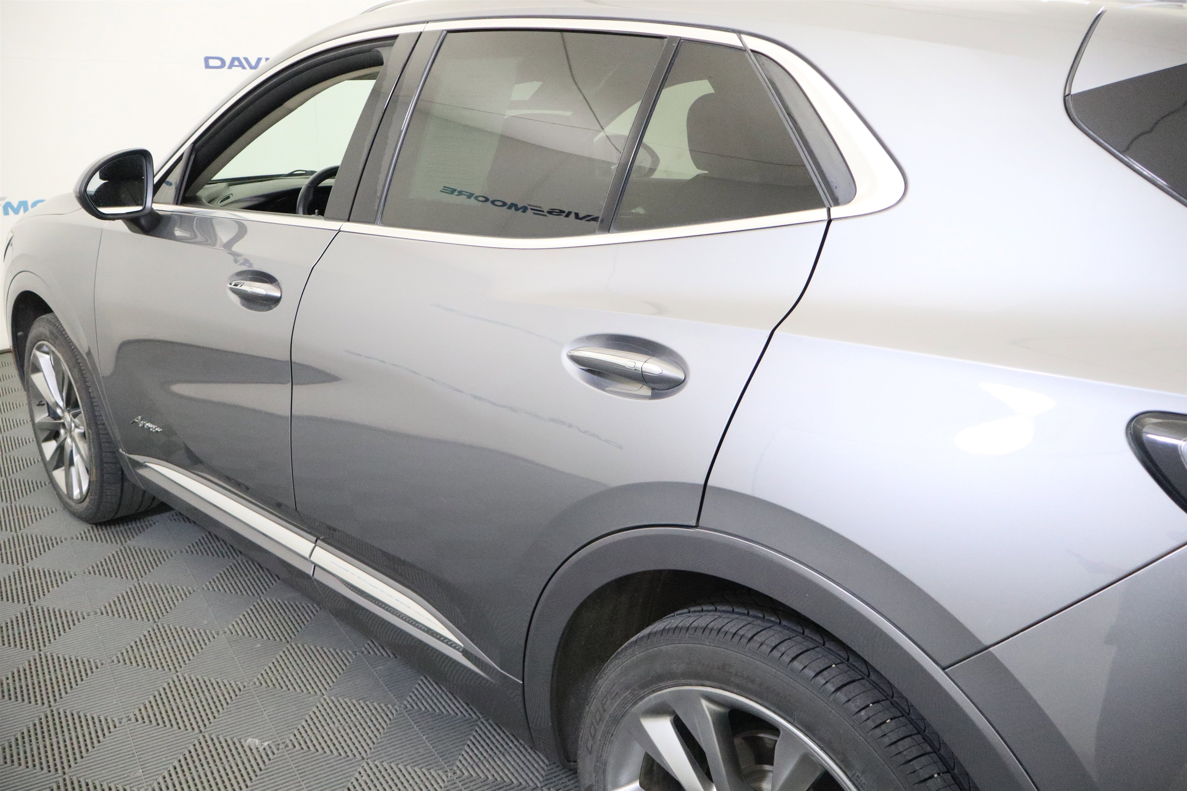 Used 2021 Buick Envision Avenir image 11