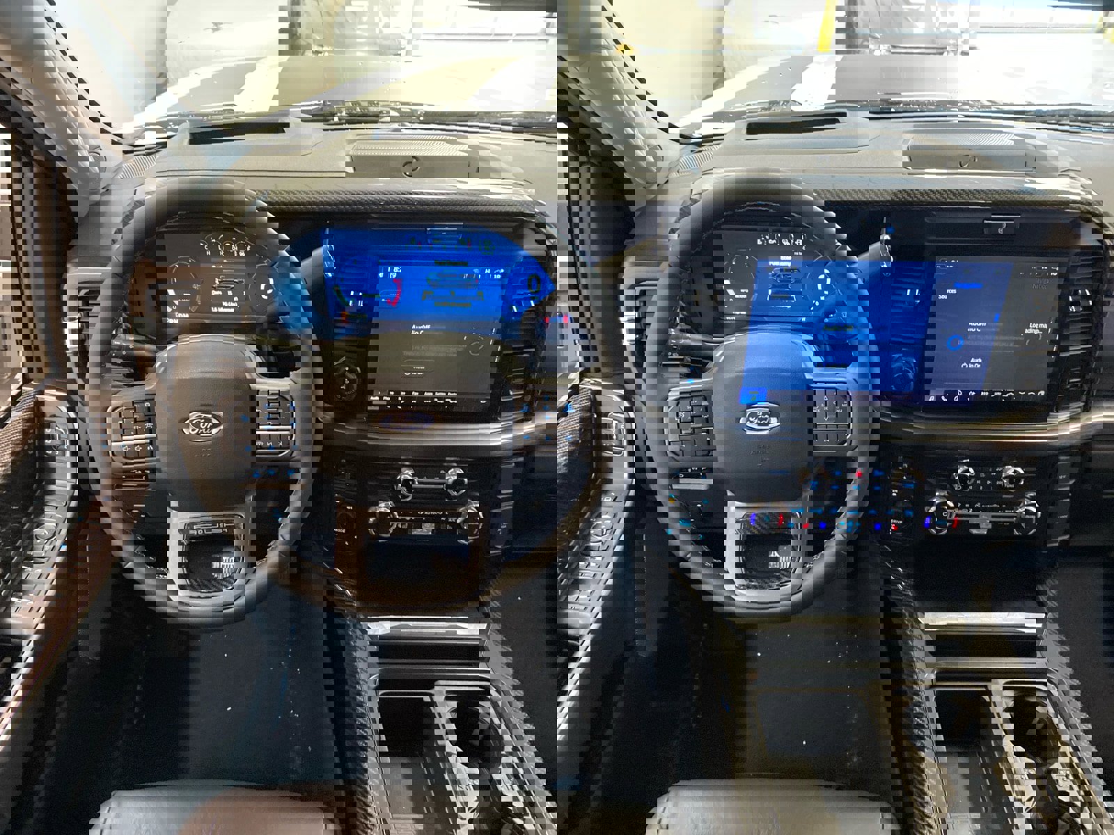 New 2026 Ford F250 Lariat w/ Black Appearance Package image 14