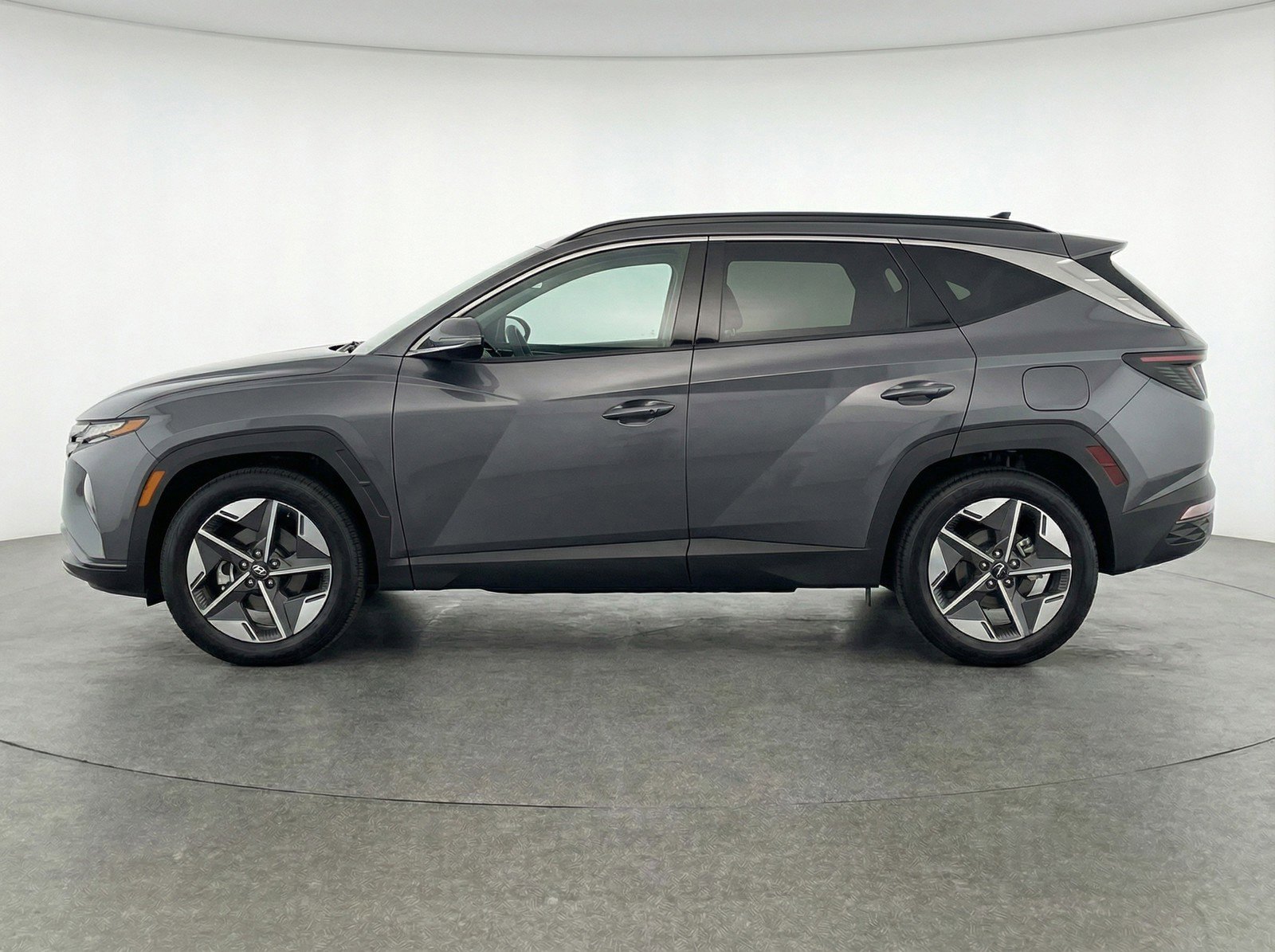 Used 2025 Hyundai Tucson SEL FWD image 5