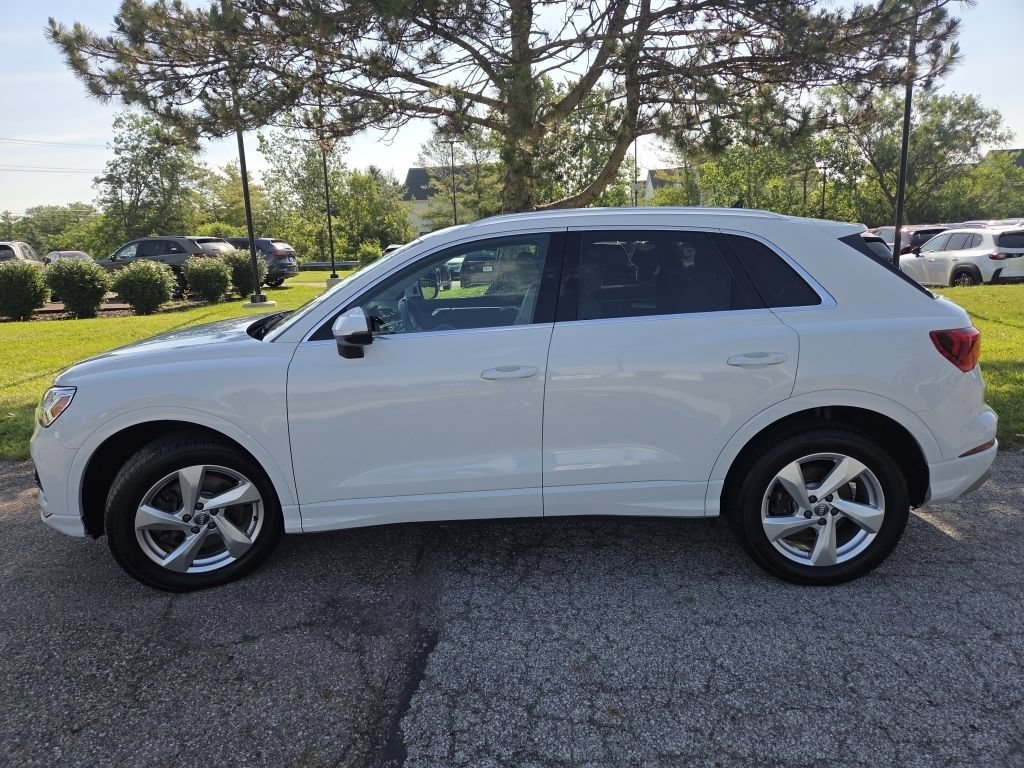Used 2020 Audi Q3 2.0T Premium Plus w/ Premium Plus Package AWD/4WD image 18
