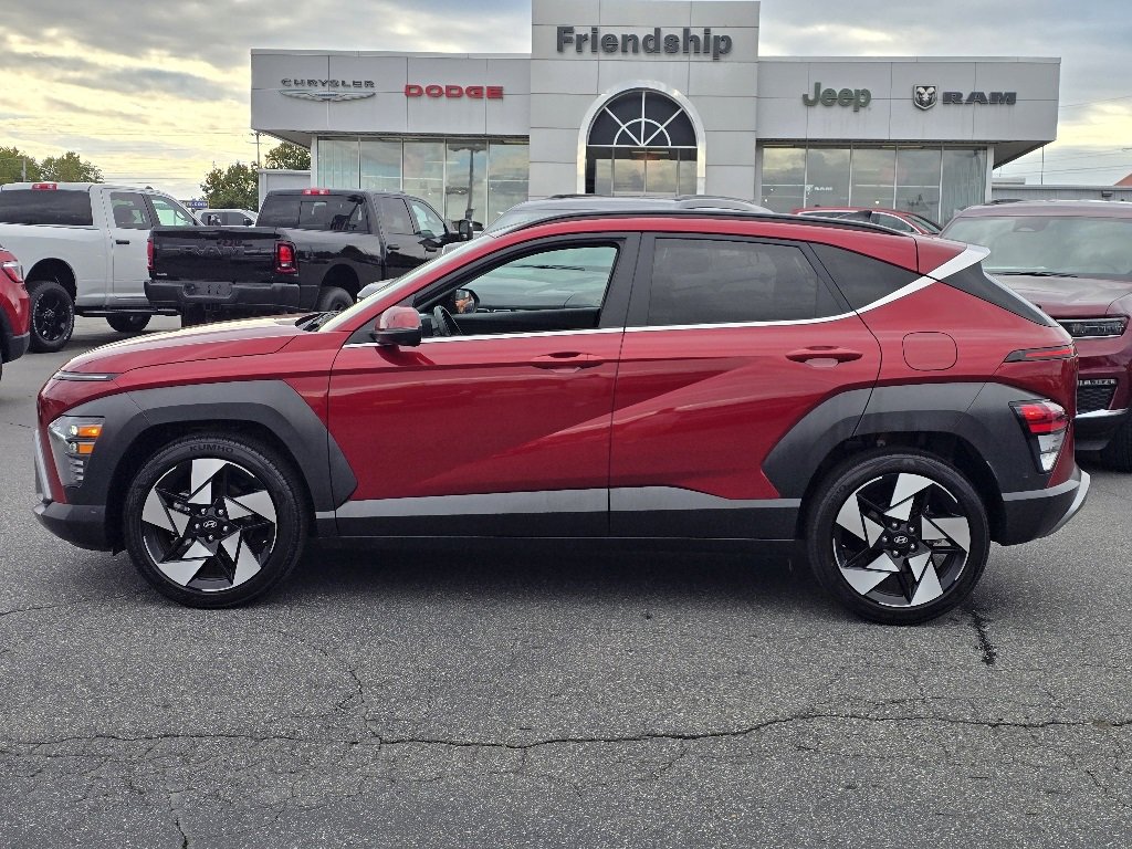 Used 2024 Hyundai Kona Limited image 22