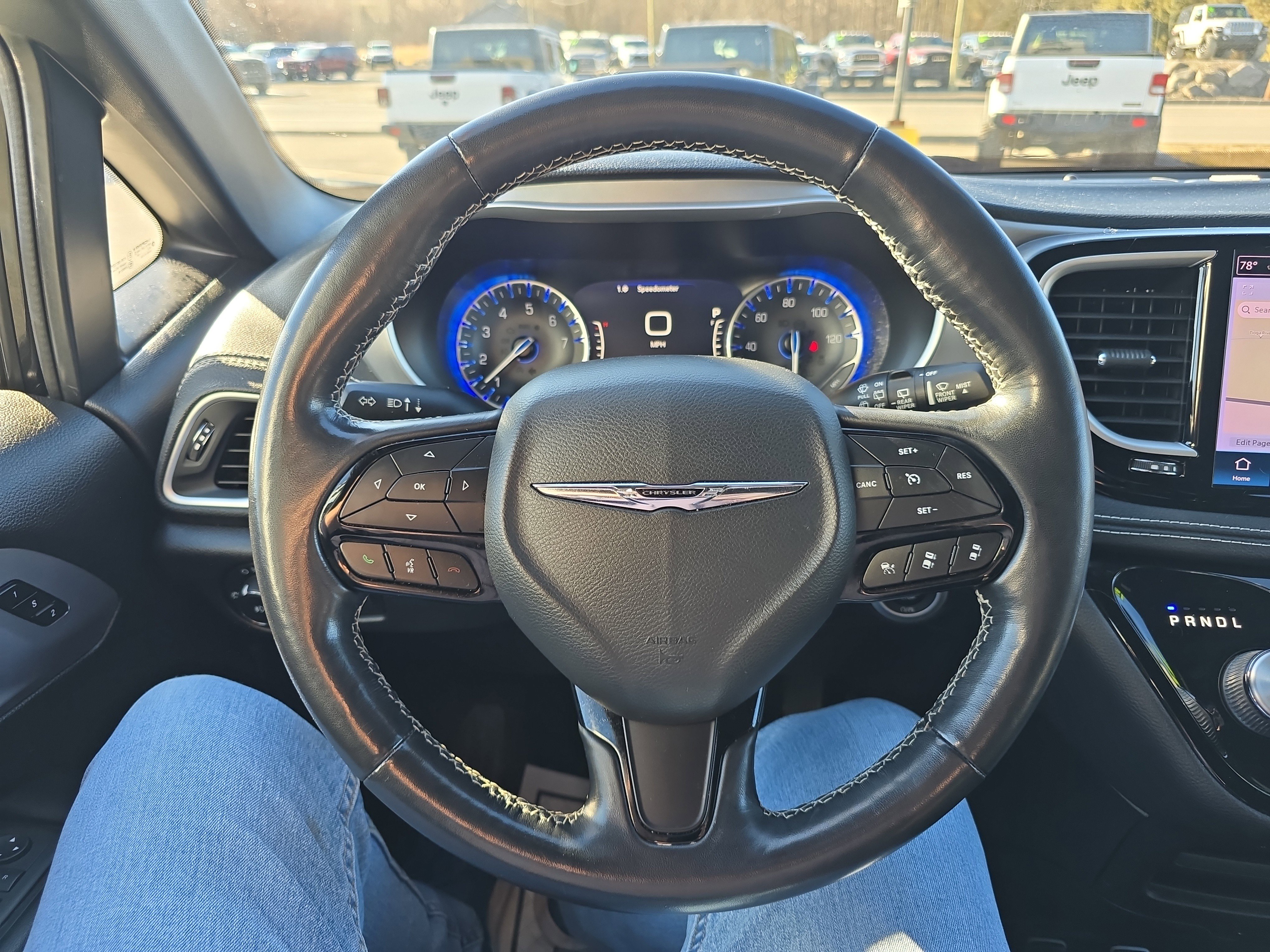 Used 2021 Chrysler Pacifica Touring-L w/ S Appearance Package image 20