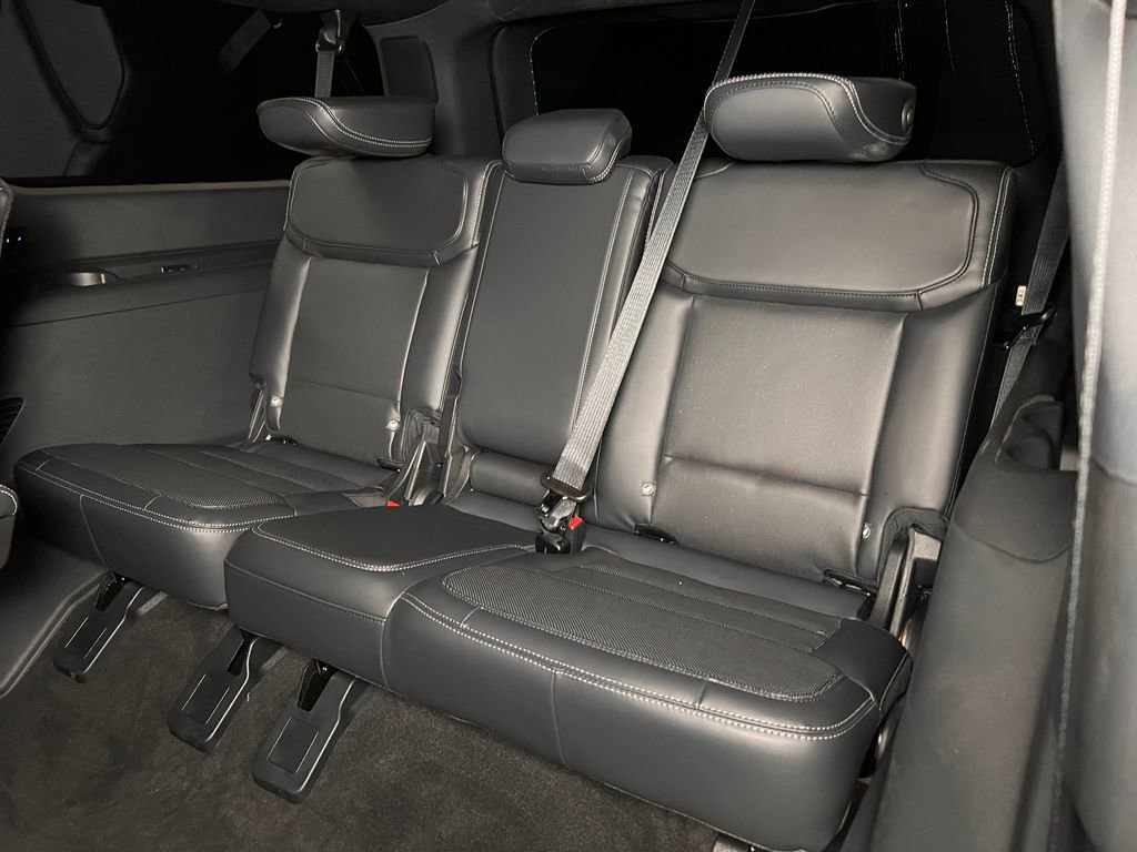 Used 2025 Ford Expedition Max Platinum w/ Stealth Performance Package AWD/4WD image 23