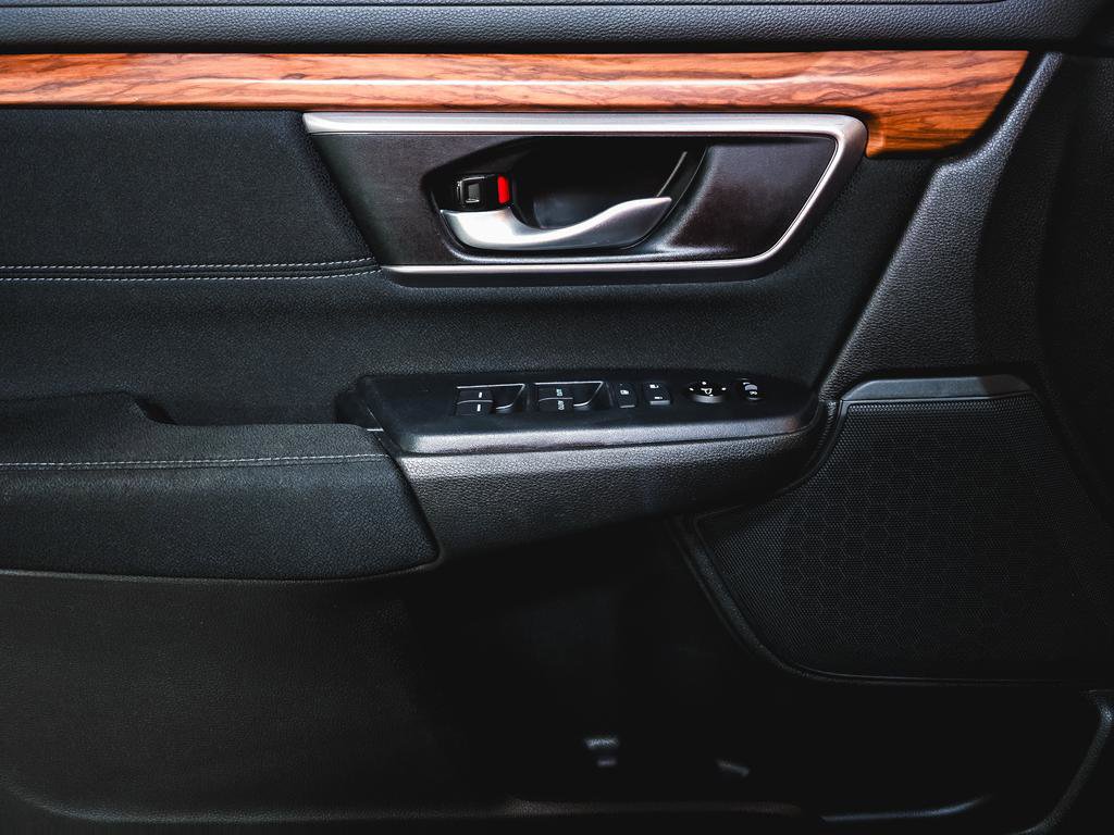 Used 2020 Honda CR-V EX image 16