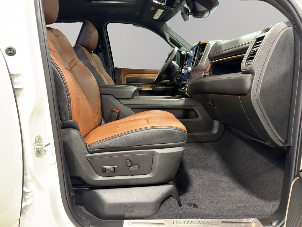 Used 2024 RAM 3500 Limited w/ Safety Group image 16