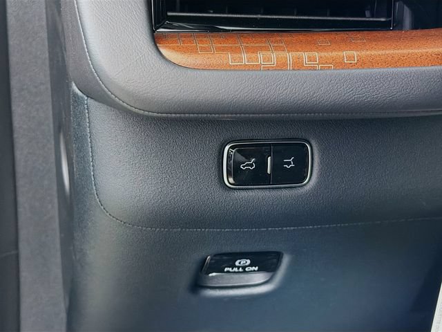 New 2026 Lincoln Navigator Black Label AWD/4WD image 11