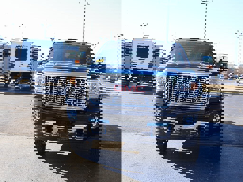 Used 2016 GMC Sierra 2500 Denali w/ Duramax Plus Package image 10