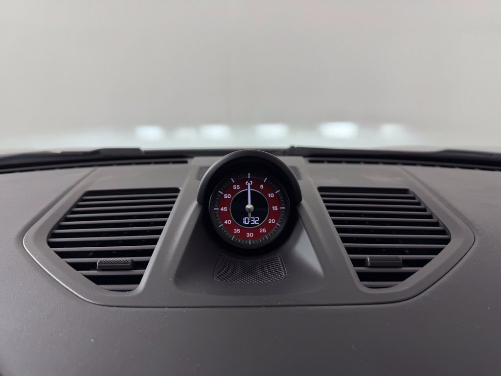 Certified 2022 Porsche 911 Turbo S AWD/4WD image 29