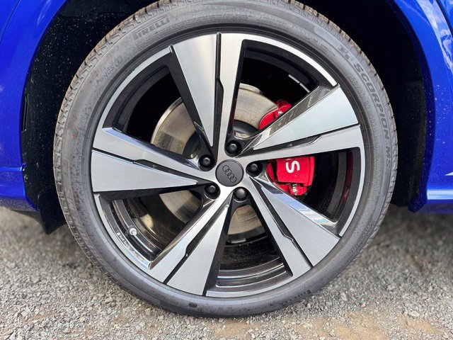New 2026 Audi SQ5 Premium Plus AWD/4WD image 10