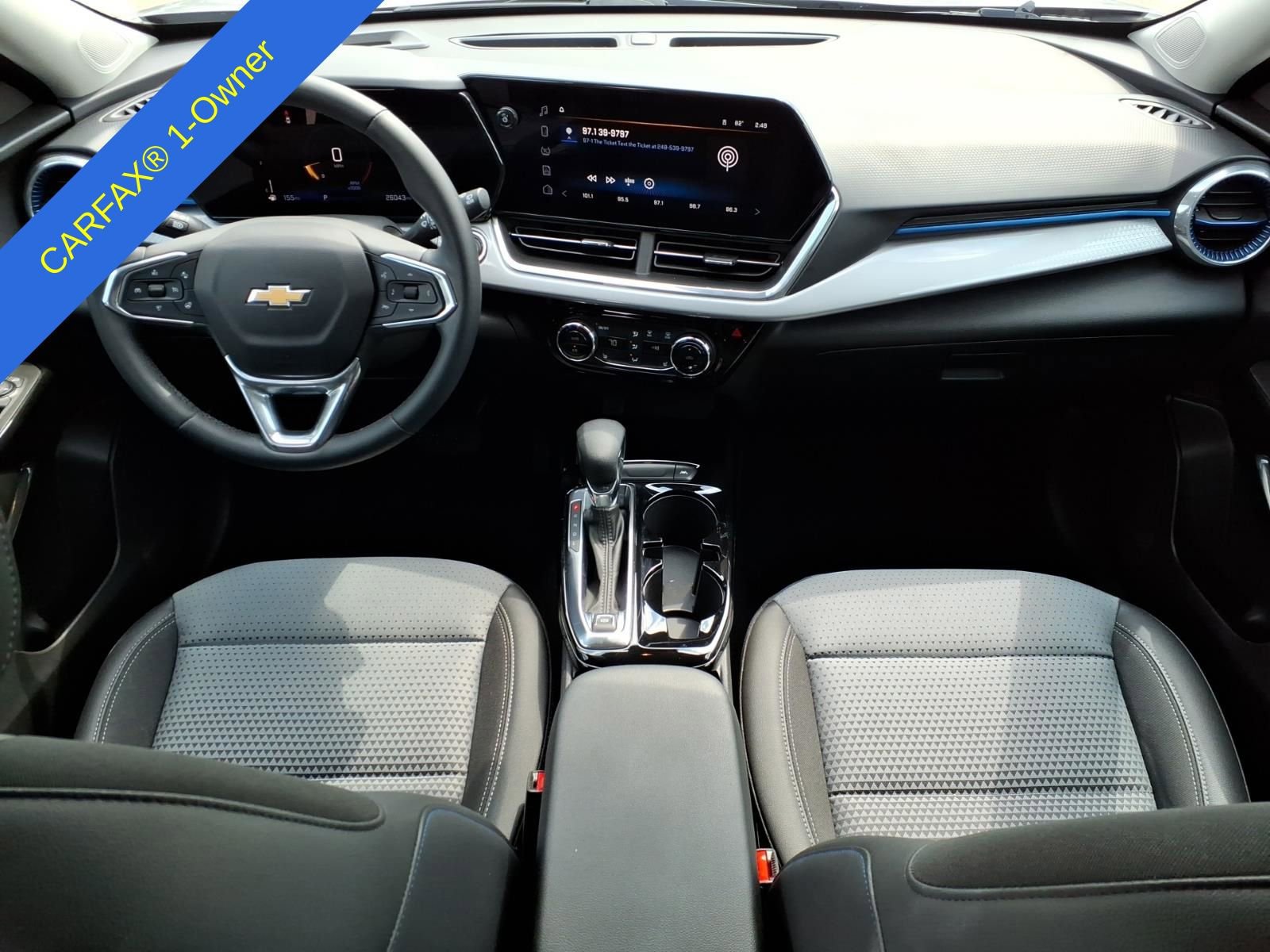 Used 2024 Chevrolet Trax LT w/ Driver Confidence Package FWD image 14