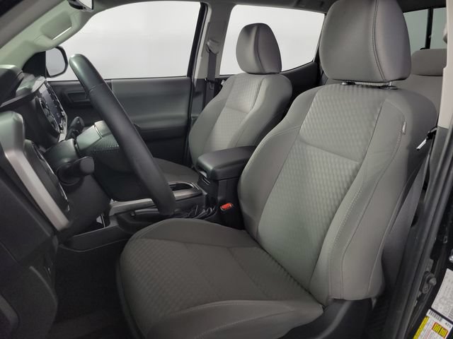 Used 2022 Toyota Tacoma SR5 w/ Technology Package AWD/4WD image 14