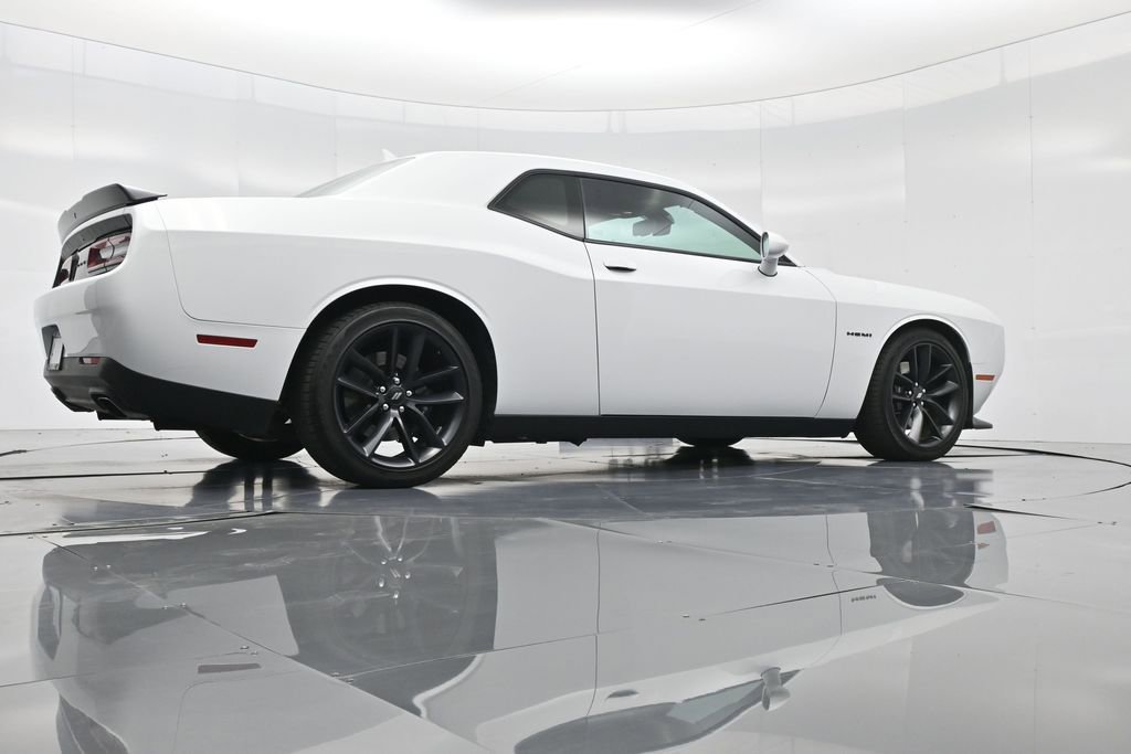 Used 2021 Dodge Challenger R/T w/ Performance Handling Group image 54