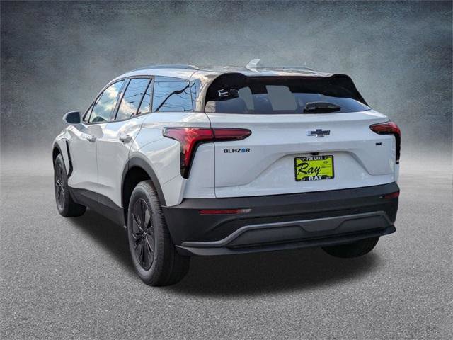 New 2026 Chevrolet Blazer EV LT image 6