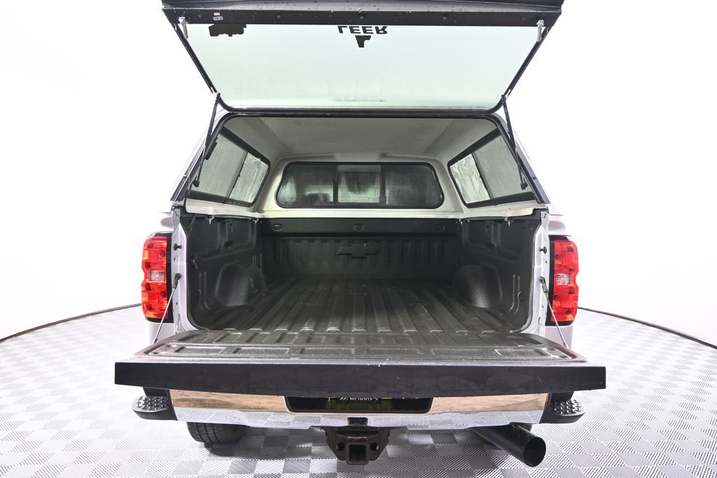 Used 2019 Chevrolet Silverado 2500 LT w/ LT Convenience Package AWD/4WD image 6