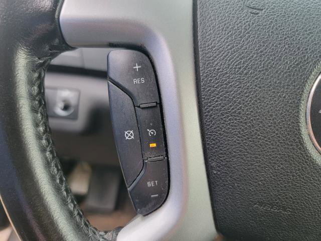 Used 2009 Chevrolet Traverse LT image 14