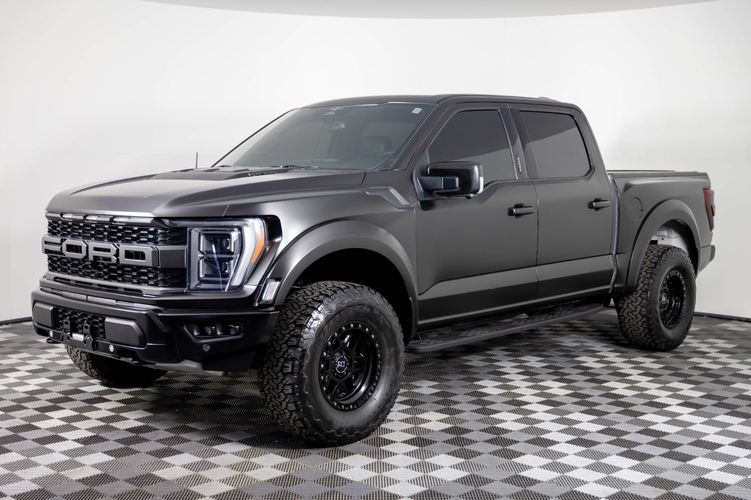Used 2023 Ford F150 Raptor AWD/4WD image 1