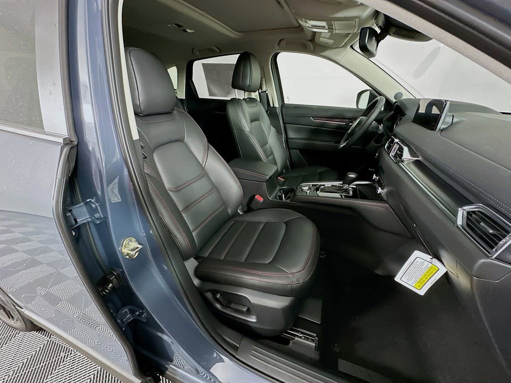 New 2025 MAZDA CX-5 Carbon Edition image 36