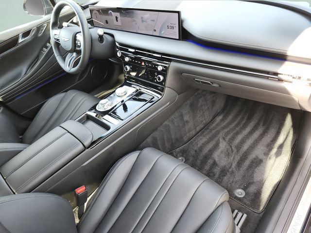 Used 2025 Genesis G80 2.5T AWD/4WD image 14
