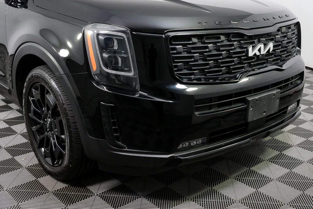Used 2022 Kia Telluride SX w/ Nightfall Edition Package image 39