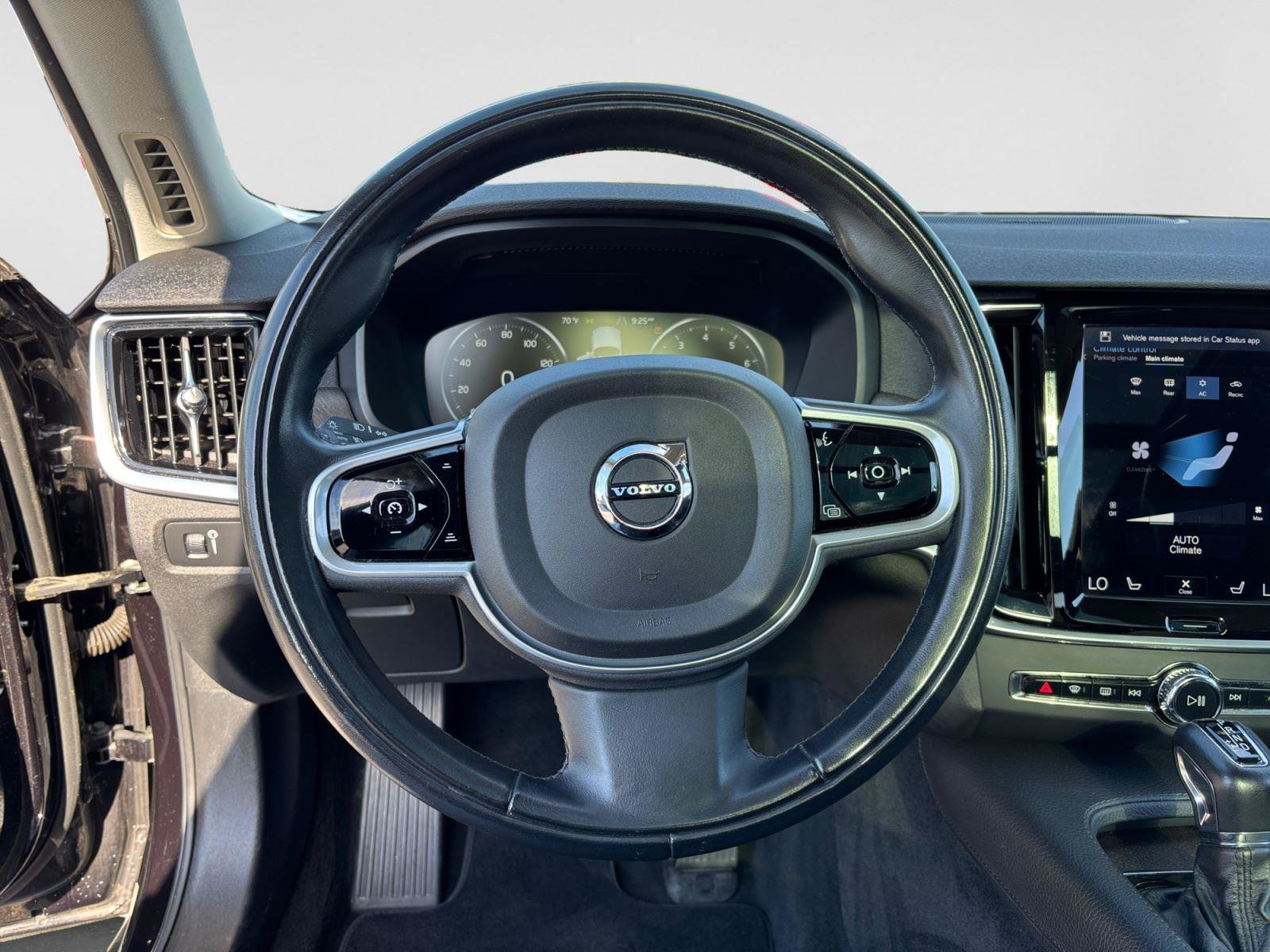 Used 2020 Volvo V90 T6 Cross Country AWD/4WD image 11