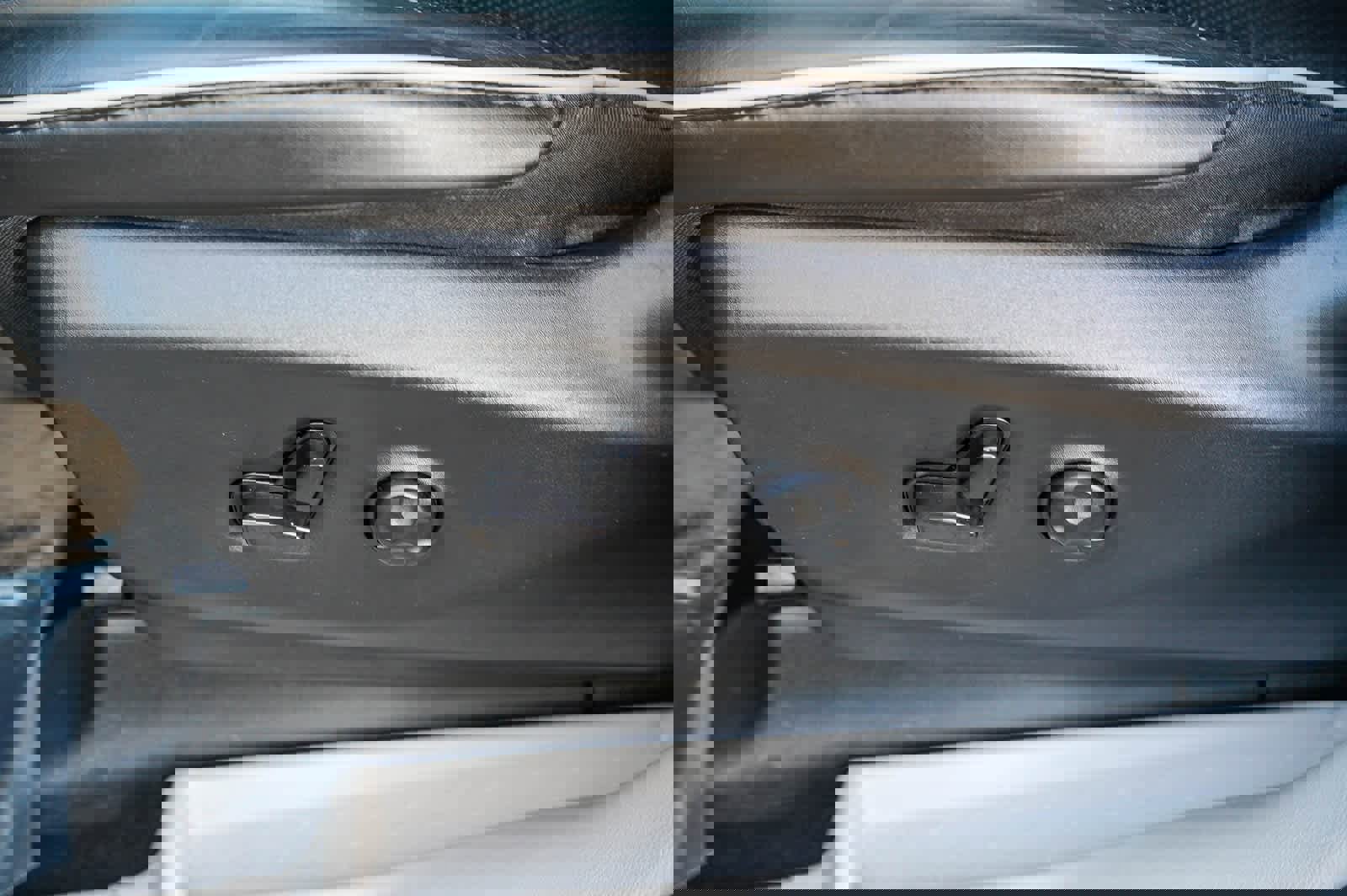 Used 2023 Chrysler Pacifica Limited image 19