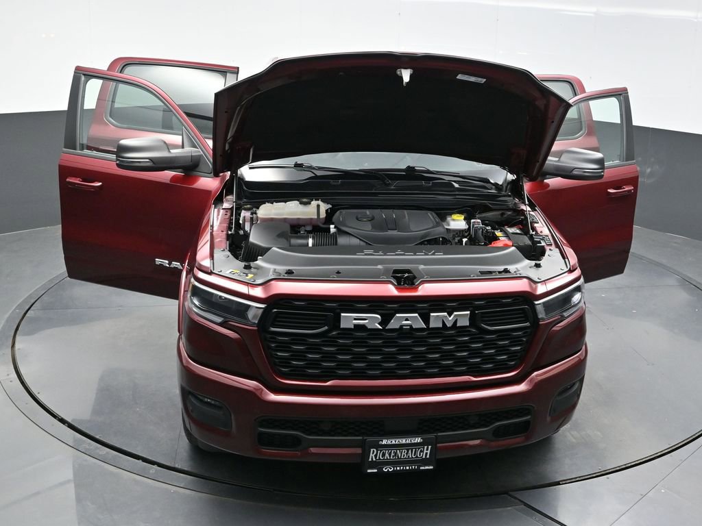 Used 2025 RAM 1500 Big Horn AWD/4WD image 40