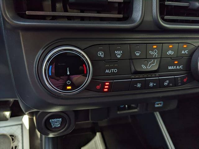 Used 2024 Ford Maverick Lariat w/ Black Appearance Package AWD/4WD image 21