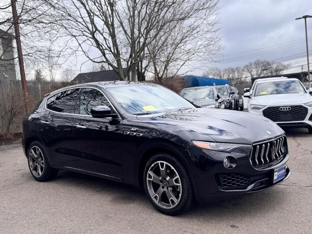 Used 2023 Maserati Levante GT AWD/4WD image 8