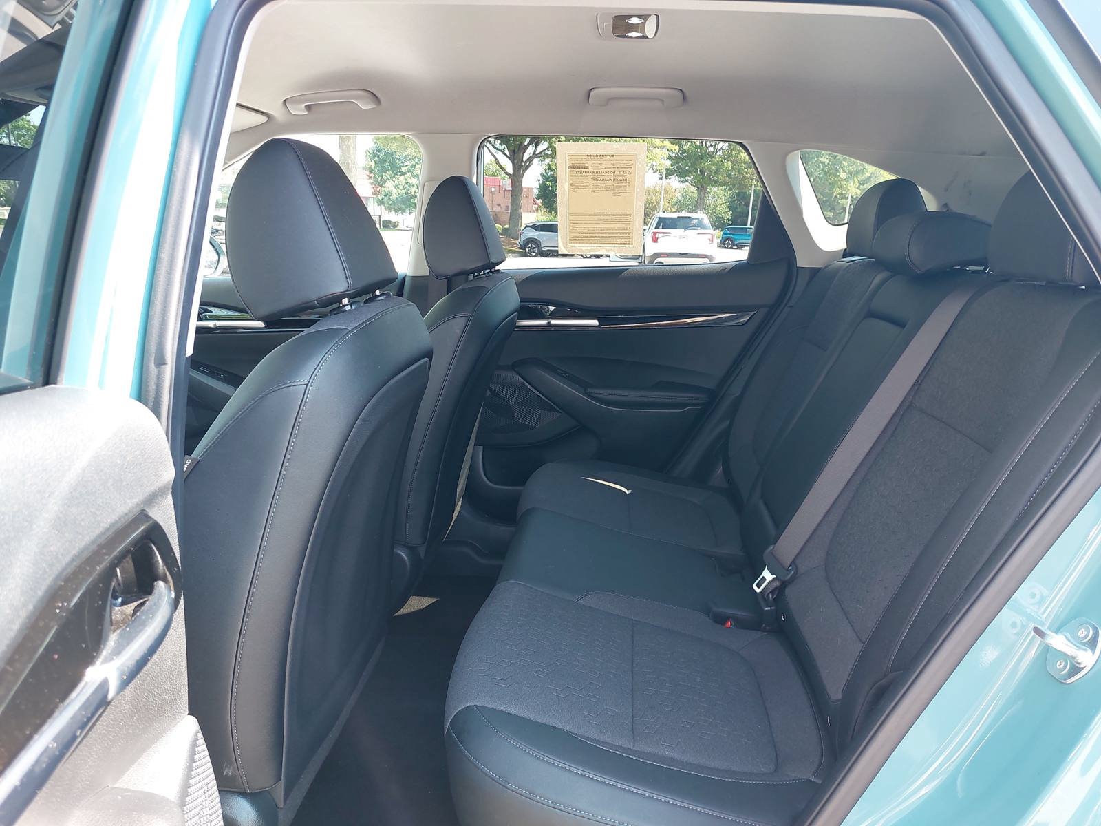Used 2025 Kia Seltos S FWD image 13