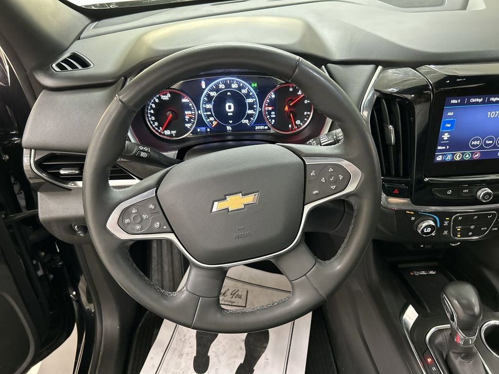 Used 2023 Chevrolet Traverse High Country w/ LPO, Floor Liner Package AWD/4WD image 4