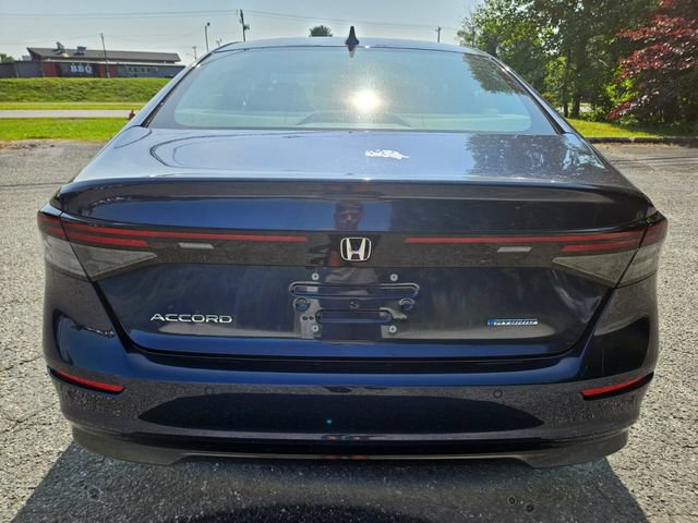 Used 2023 Honda Accord EX-L image 7