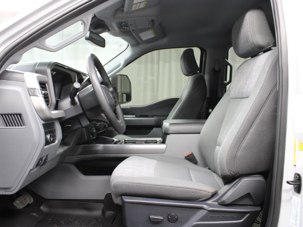 Used 2026 Ford F250 XLT w/ Tremor Off-Road Package AWD/4WD image 15