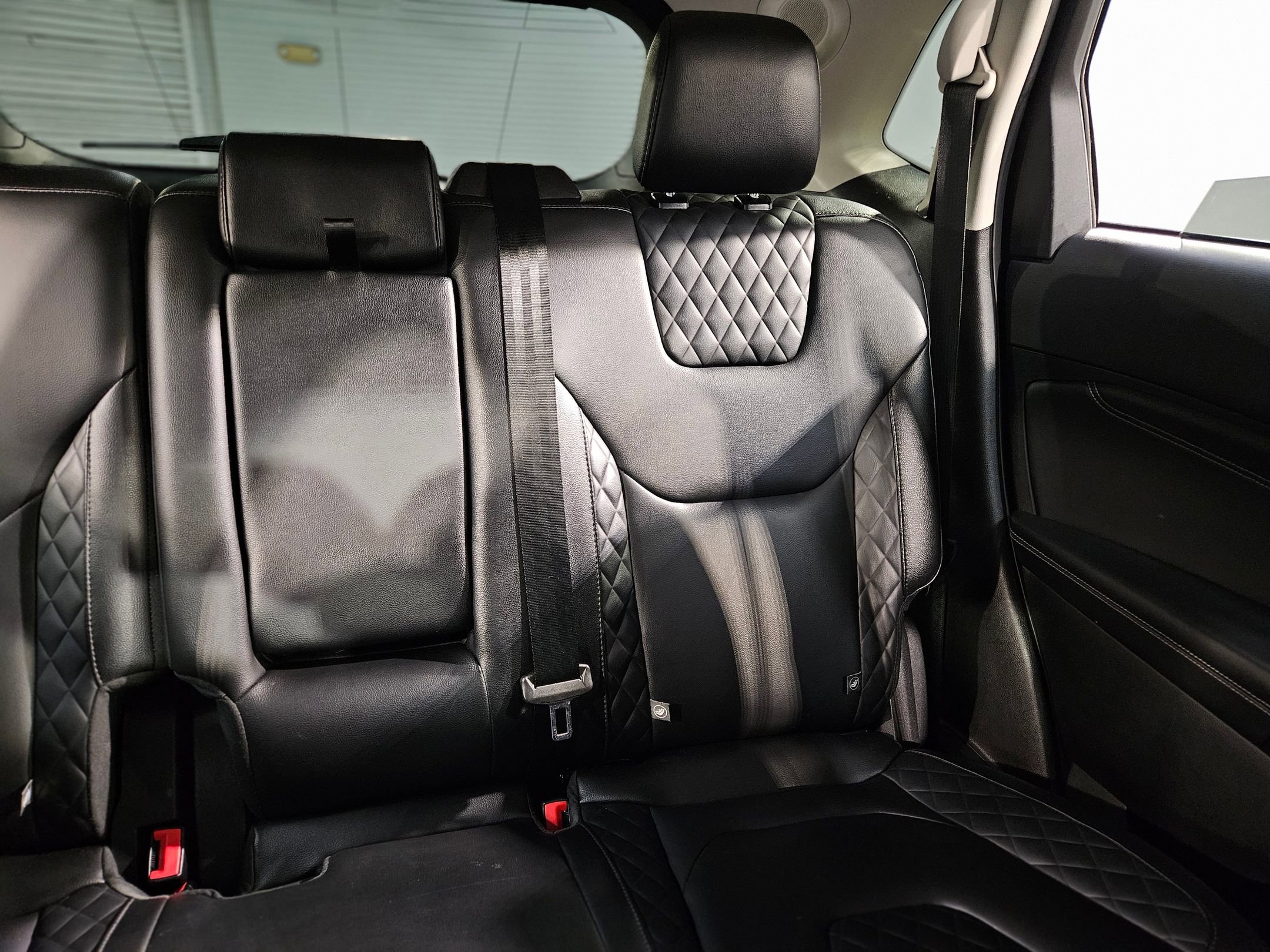 Used 2024 Ford Edge Titanium image 14