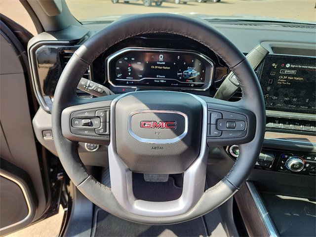 New 2025 GMC Sierra 3500 SLT w/ SLT Convenience Package image 17