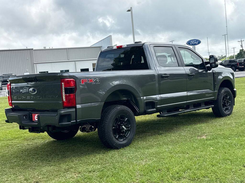 New 2026 Ford F250 XL w/ STX Appearance Package AWD/4WD image 9