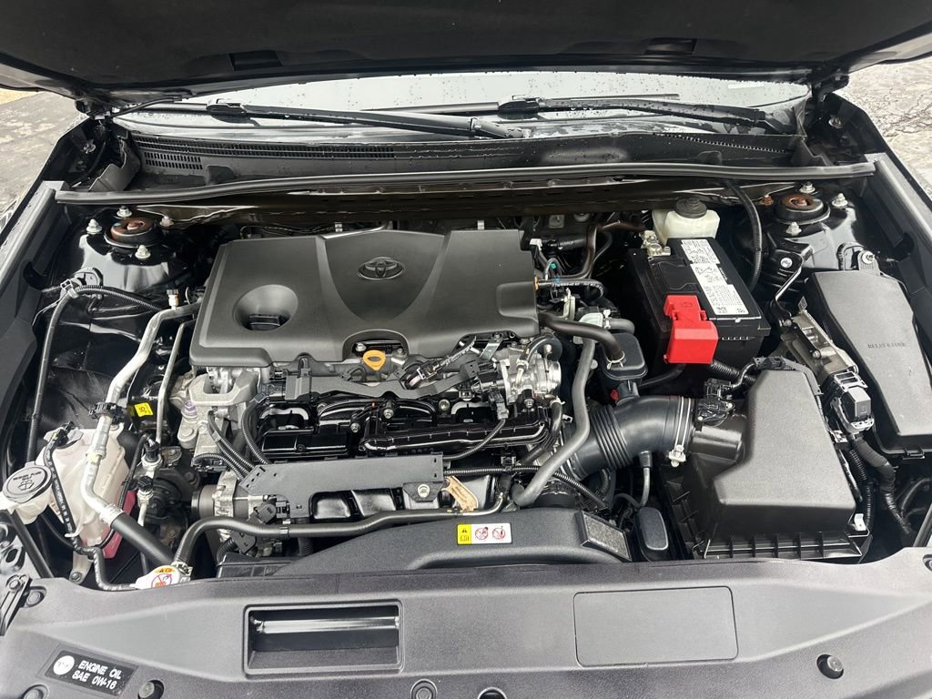 Used 2021 Toyota Camry XSE image 10