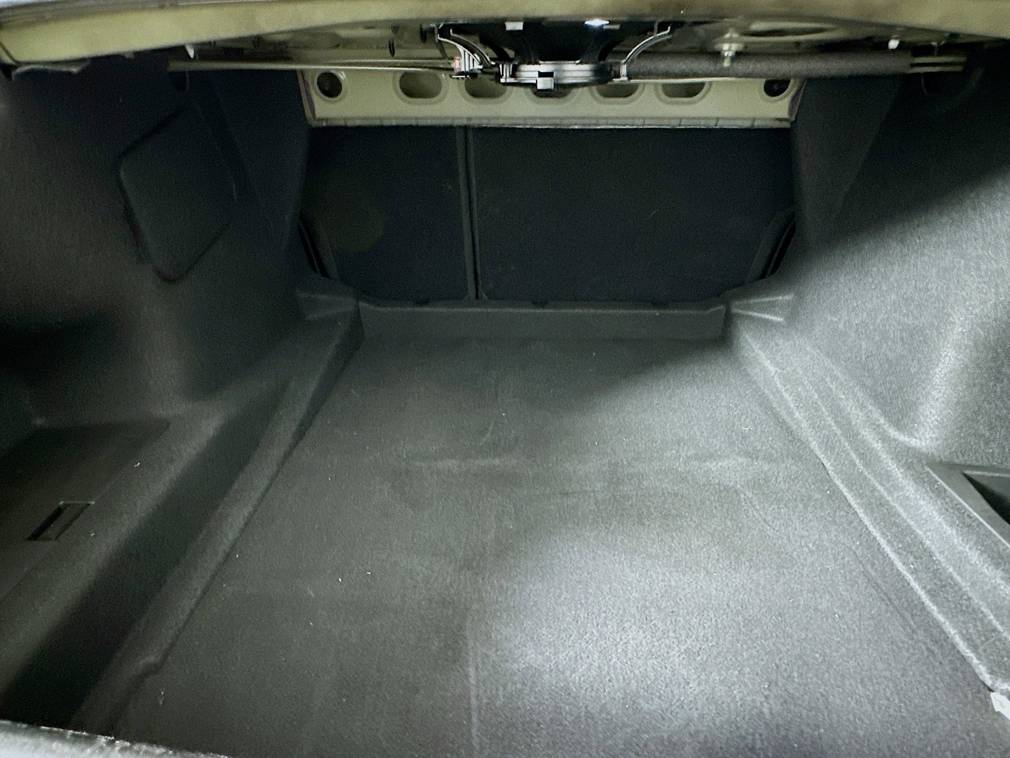 Used 2024 Cadillac CT4 V Blackwing w/ Technology Package image 31