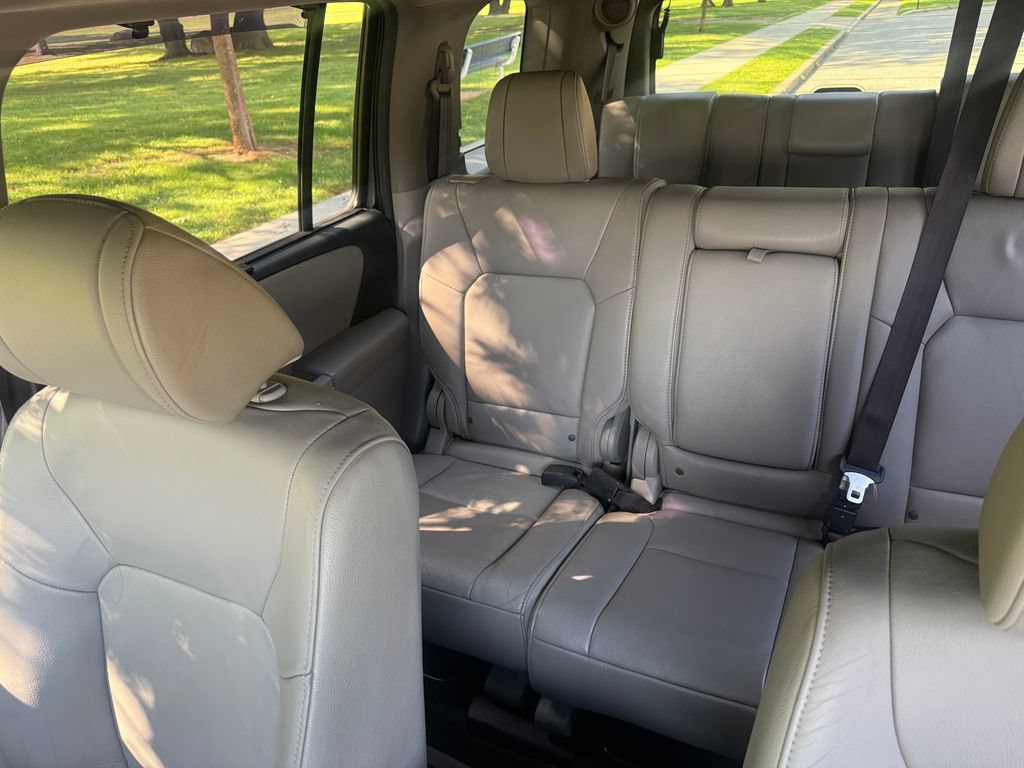Used 2012 Honda Pilot Touring image 24