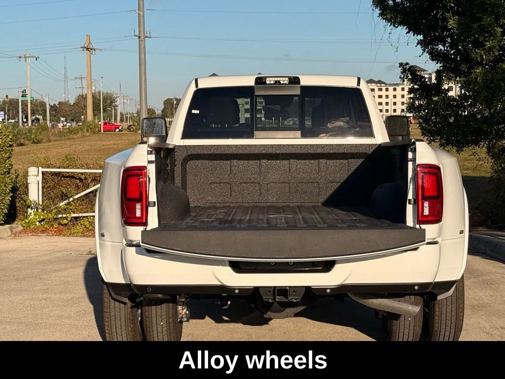 New 2026 RAM 3500 Longhorn image 44