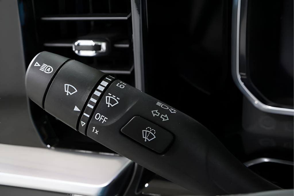 New 2026 Chevrolet Silverado 1500 LT image 17