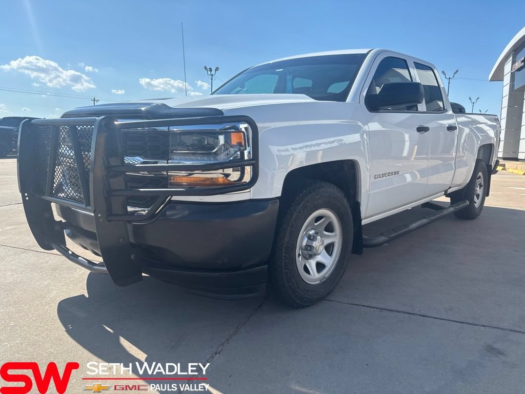 Used 2018 Chevrolet Silverado 1500 W/T w/ Trailering Package AWD/4WD image 3