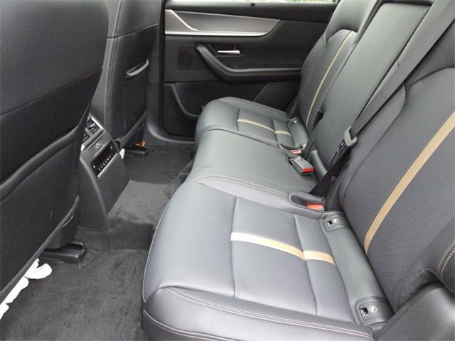 New 2025 MAZDA CX-70 Plug-In Hybrid w/ Premium Plus image 9