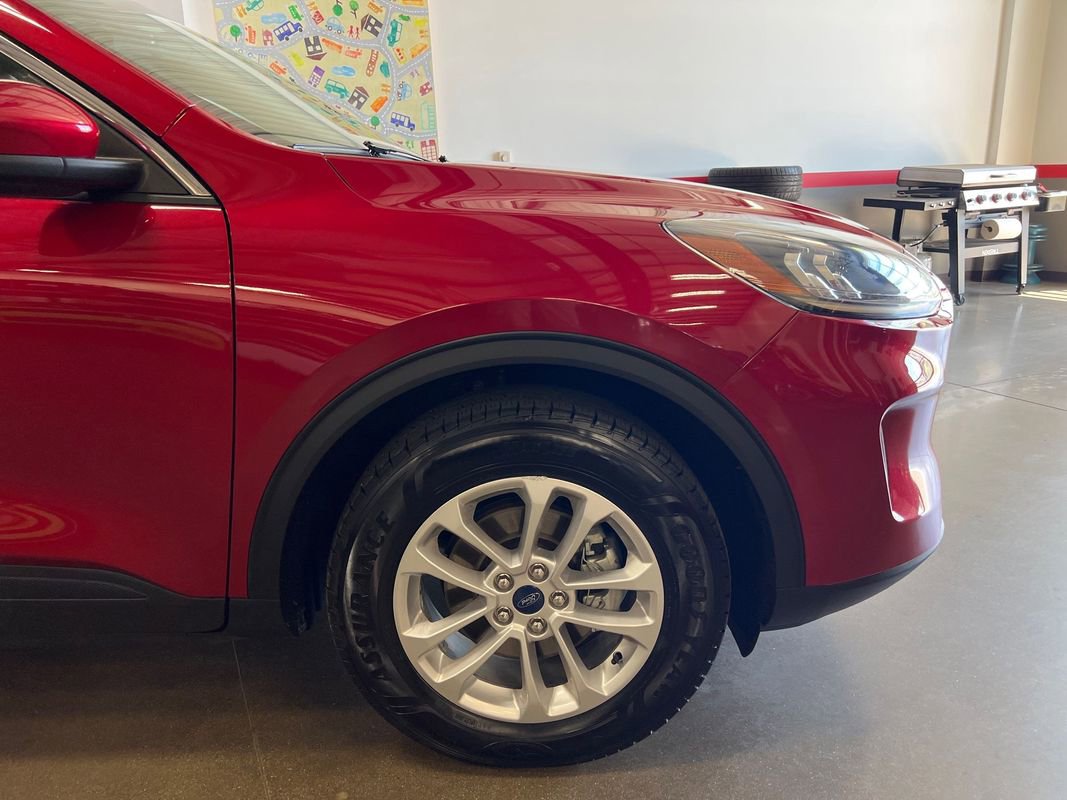 Used 2020 Ford Escape SE AWD/4WD image 59