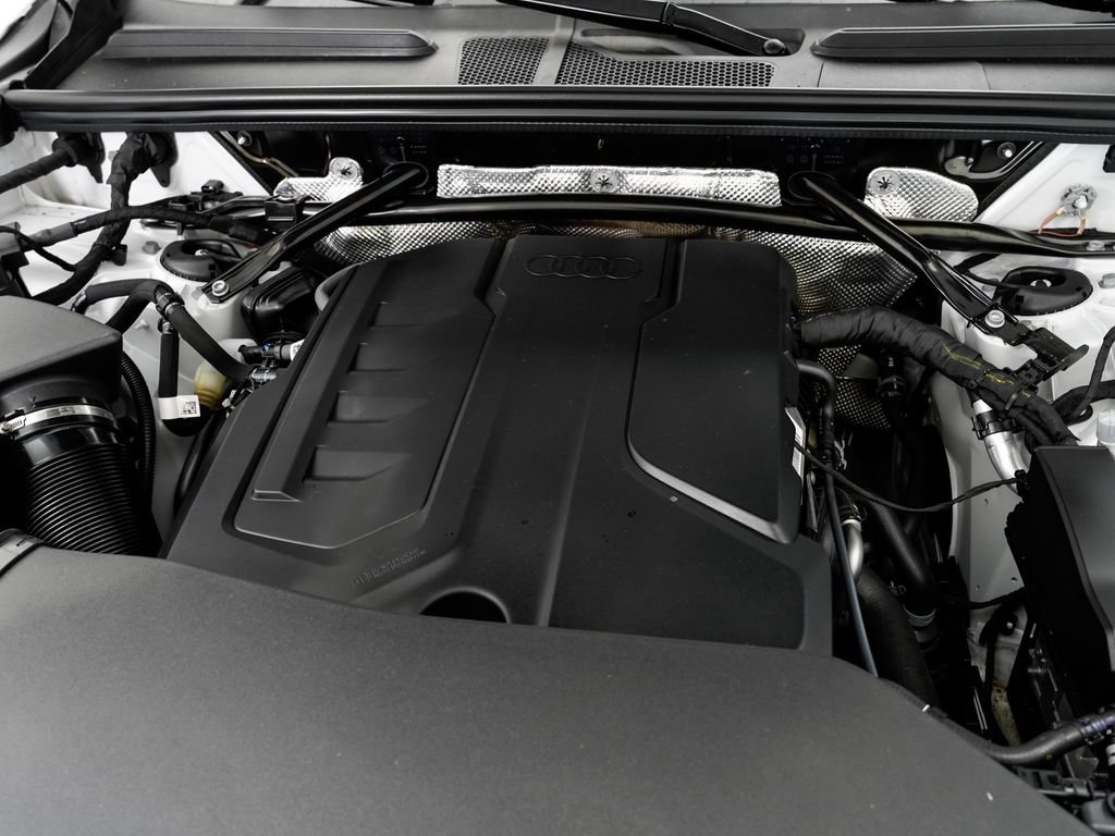 Certified 2025 Audi Q5 Prestige AWD/4WD image 29