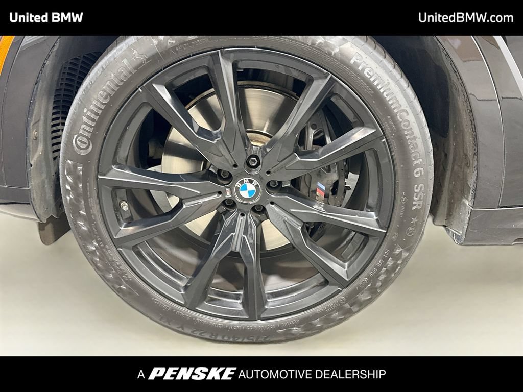 Used 2023 BMW X7 M60i w/ Executive Package AWD/4WD image 2